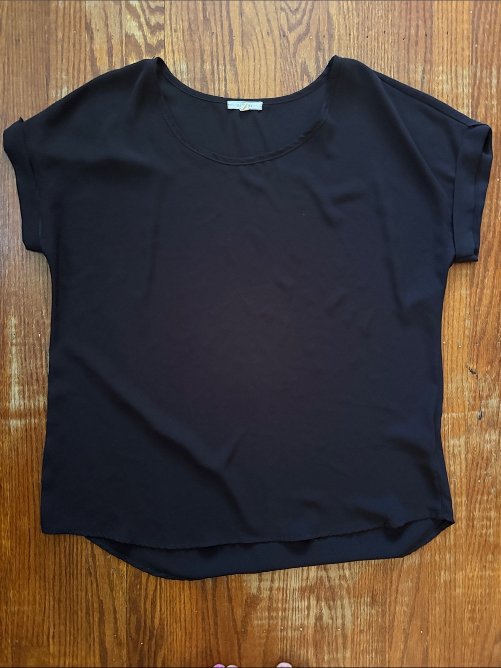 Pleione Women's Black Short Sleeve Scoop Neck Top Medium